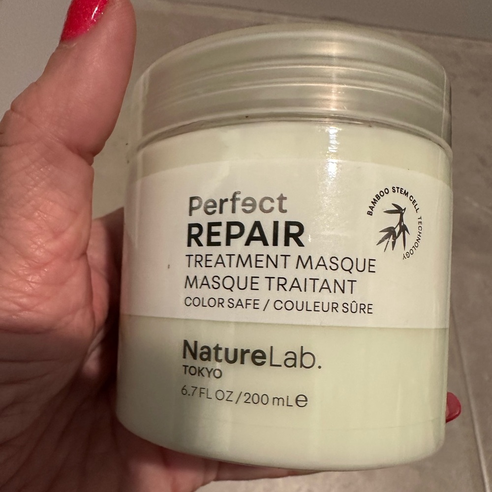 Perfect Repair Treatment Masque - Naturelab Tokyo, heat and color protection